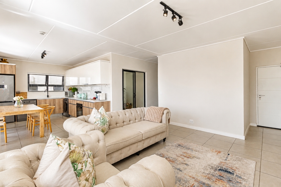 3 Bedroom Property for Sale in Sandown Western Cape